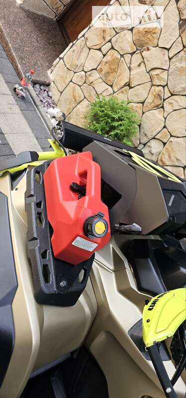 Квадроцикл спортивний BRP Outlander 2012 в Тячеві