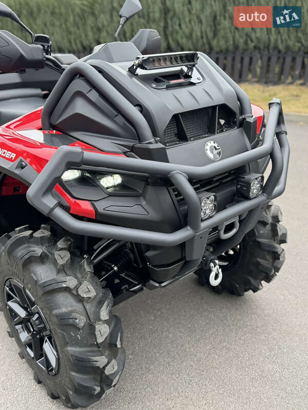 Квадроцикл  утилитарный BRP Outlander 2024 в Киеве