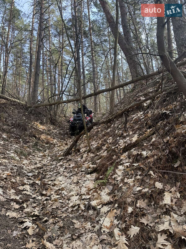 Квадроцикл  утилитарный BRP Outlander 2024 в Киеве