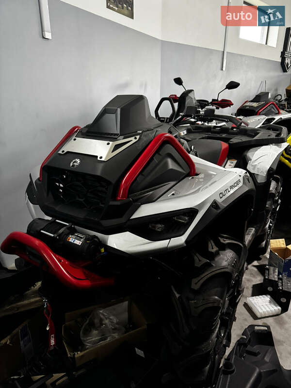 BRP Outlander 2025
