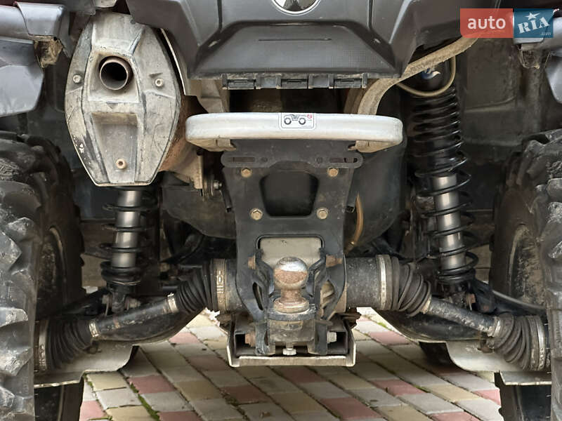 Квадроцикл  утилитарный BRP Outlander 2014 в Ужгороде