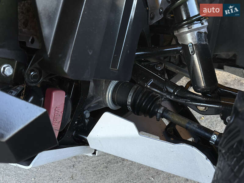 Квадроцикл  утилитарный BRP Outlander 2014 в Дрогобыче