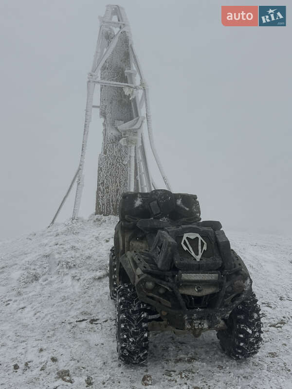 Квадроцикл спортивный BRP Outlander 2015 в Мукачево
