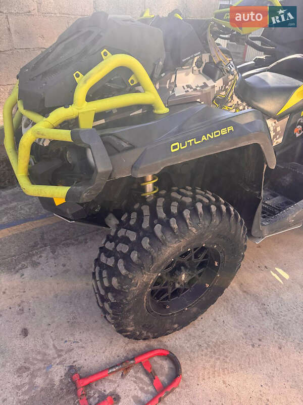 BRP Outlander 2016