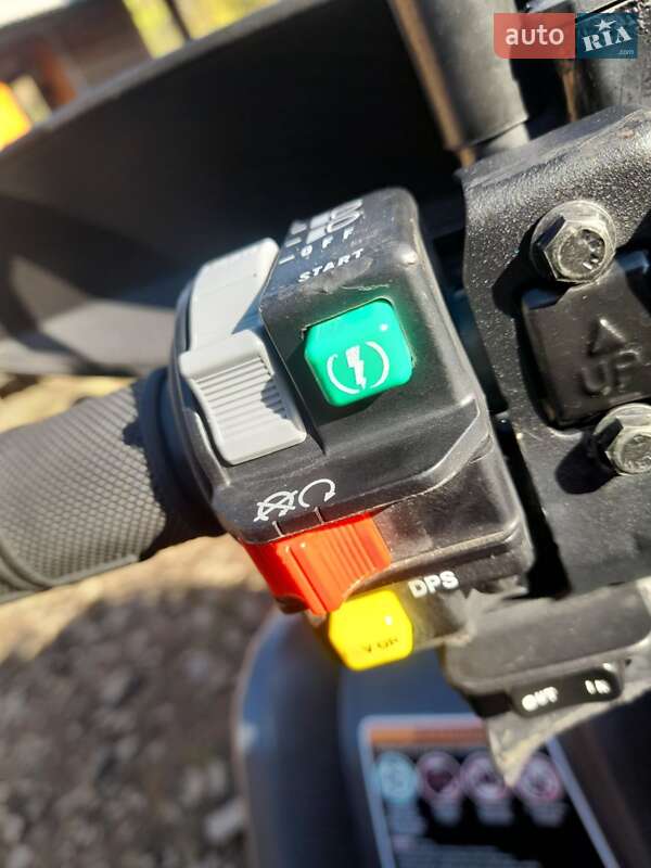 Квадроцикл  утилитарный BRP Outlander 2020 в Львове