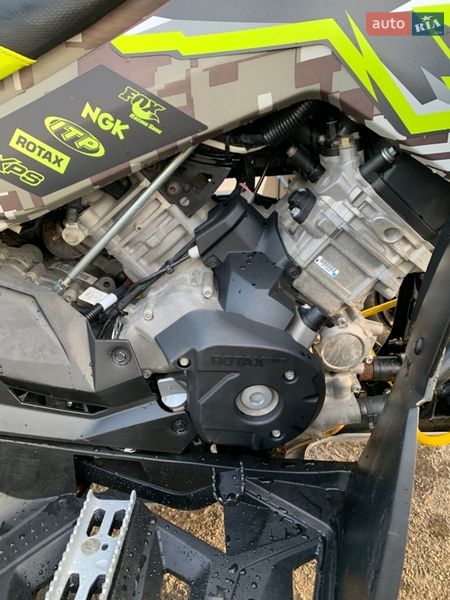 Квадроцикл  утилитарный BRP Renegade 2015 в Киеве