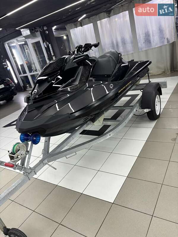 Гидроцикл спортивный BRP RXP-X 2020 в 