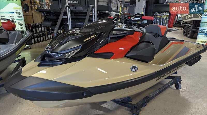 Гідроцикл спортивний BRP RXP-X 2025 в 