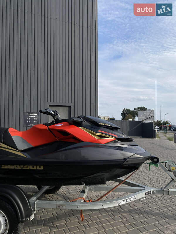 Гідроцикл спортивний BRP RXP-X 2020 в Вінниці