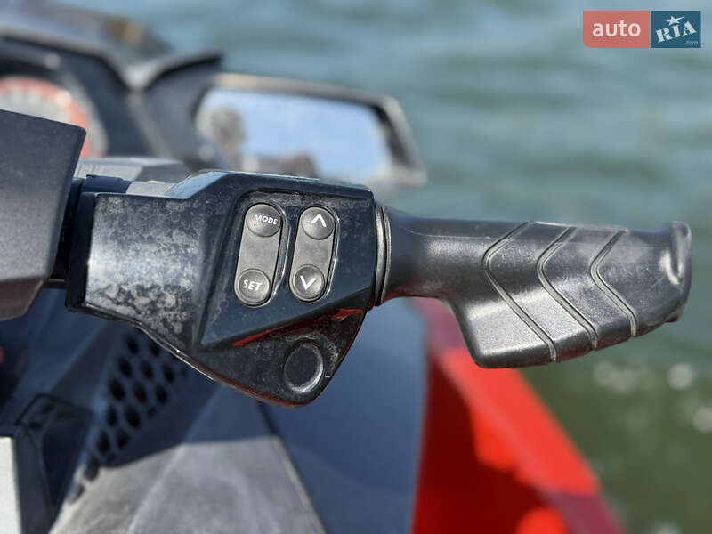 Гідроцикл спортивний BRP RXP-X 2016 в Хмельницькому