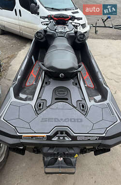 Гідроцикл спортивний BRP RXT-X 2022 в 