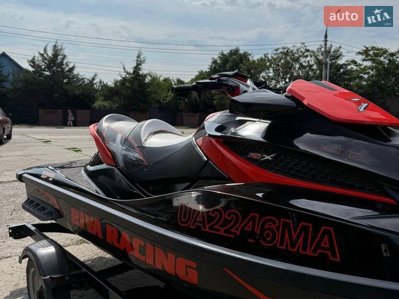 Гидроцикл спортивный BRP RXT-X 2011 в Кривом Роге фото 3 Гидроцикл спортивный BRP RXT-X 2011 в Кривом Роге