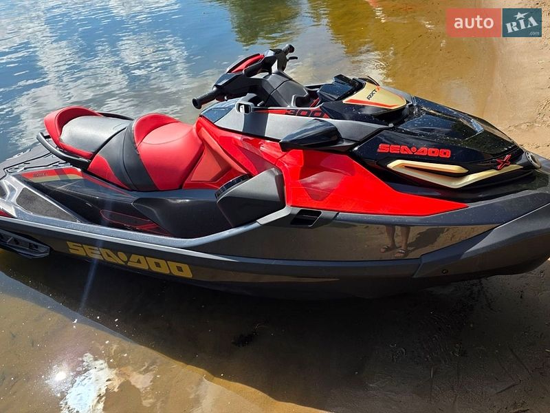 Гидроцикл туристический BRP RXT-X 2020 в Киеве фото 5 Гидроцикл туристический BRP RXT-X 2020 в Киеве