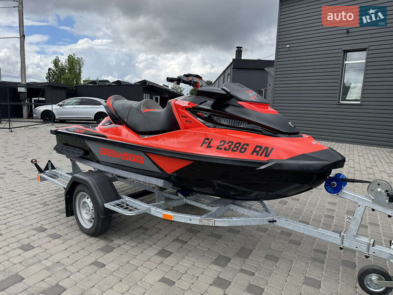 Гидроцикл спортивный BRP RXT 2017 в Белой Церкви фото 12 Гидроцикл спортивный BRP RXT 2017 в Белой Церкви