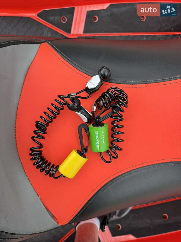 Гидроцикл спортивный BRP RXT 2017 в Белой Церкви фото 17 Гидроцикл спортивный BRP RXT 2017 в Белой Церкви