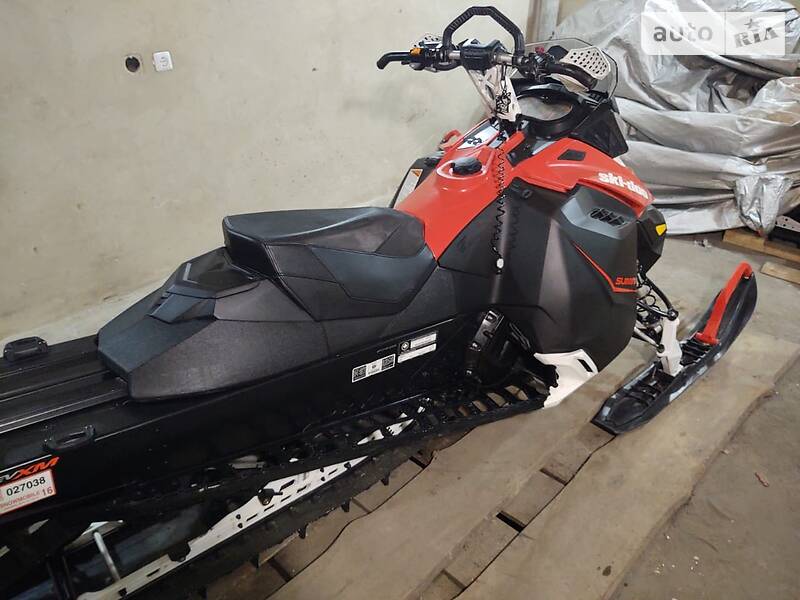 Снегоход BRP Ski-Doo 2015 в Киеве