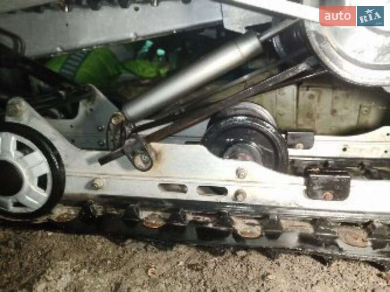 Снігоходи для полювання та рибалки BRP Ski-Doo 2005 в Васильківці фото 4 Снігоходи для полювання та рибалки BRP Ski-Doo 2005 в Васильківці