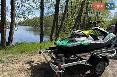 Гідроцикл спортивний BRP Spark 2020 в 