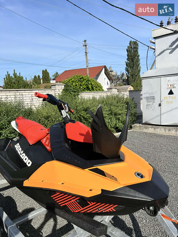 Гідроцикл спортивний BRP Spark 2018 в Житомирі