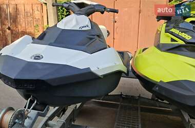 Гидроцикл спортивный BRP Spark 2015 в Киеве