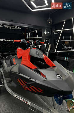 Гидроцикл спортивный BRP Spark 2022 в Днепре