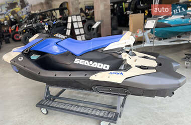 Гідроцикл спортивний BRP Spark 2025 в 