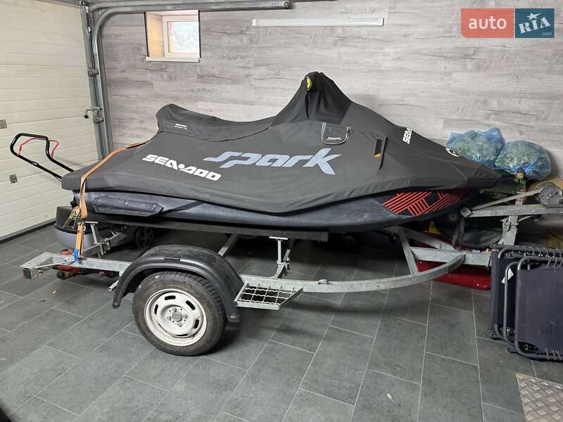 Гідроцикл спортивний BRP Spark 2018 в Житомирі фото 12 Гідроцикл спортивний BRP Spark 2018 в Житомирі