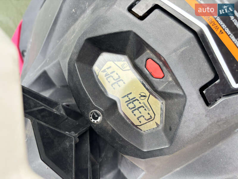 Гідроцикл туристичний BRP Spark 2014 в Кам'янець-Подільському