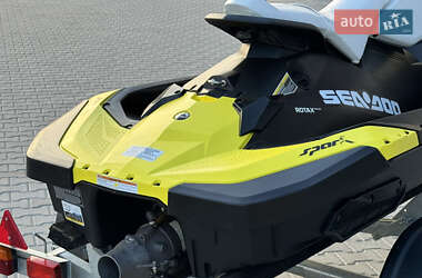 Гидроцикл спортивный BRP Spark 2016 в 