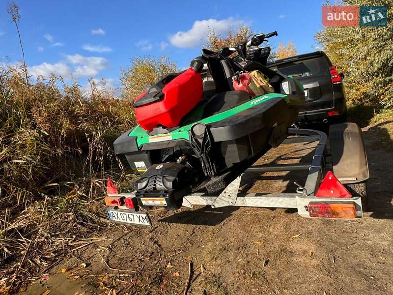 Гідроцикл туристичний BRP Spark 2019 в Харкові фото 3 Гідроцикл туристичний BRP Spark 2019 в Харкові