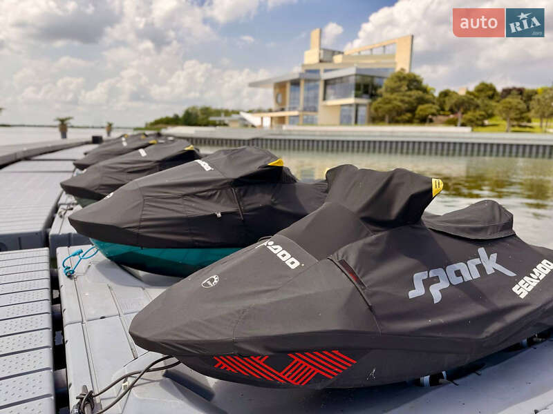 Гідроцикл спортивний BRP Spark 2022 в Дніпрі