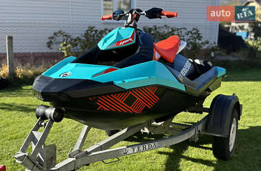 Гидроцикл спортивный BRP Spark 2017 в Житомире