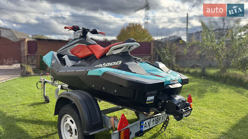 Гідроцикл спортивний BRP Spark 2017 в Житомирі фото 10 Гідроцикл спортивний BRP Spark 2017 в Житомирі