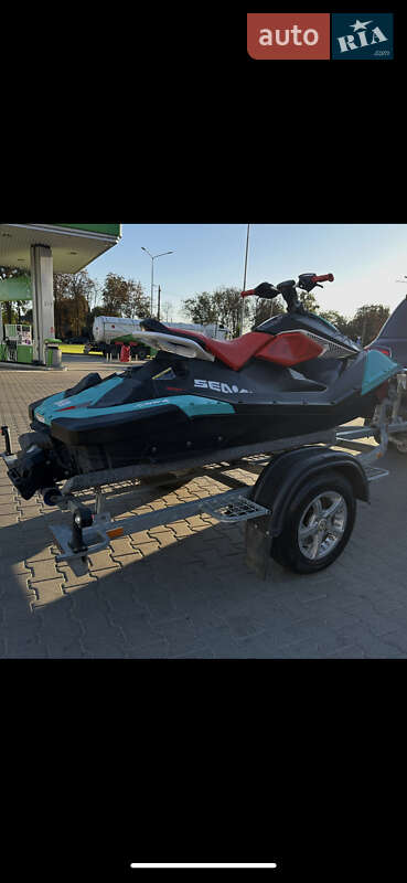 Гидроцикл спортивный BRP Spark 2018 в Житомире фото 7 Гидроцикл спортивный BRP Spark 2018 в Житомире