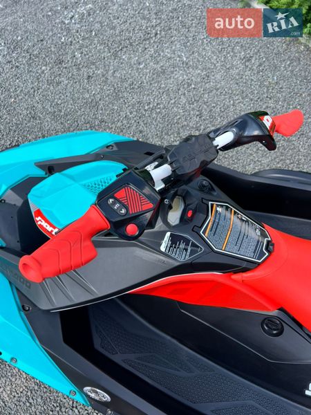 Гидроцикл спортивный BRP Spark 2017 в Житомире
