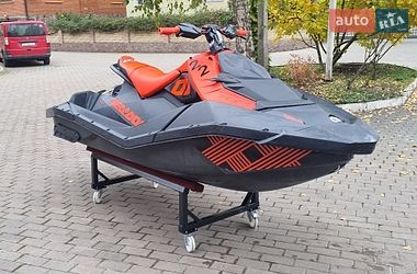 Гидроцикл туристический BRP Spark 2022 в Черновцах