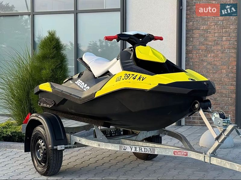 Гидроцикл спортивный BRP Spark 2016 в Хмельницком
