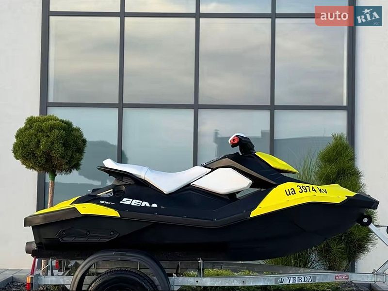 Гидроцикл спортивный BRP Spark 2016 в Хмельницком фото 8 Гидроцикл спортивный BRP Spark 2016 в Хмельницком