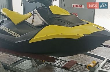 Гидроцикл туристический BRP Spark 2017 в Кременчуге фото 8 Гидроцикл туристический BRP Spark 2017 в Кременчуге