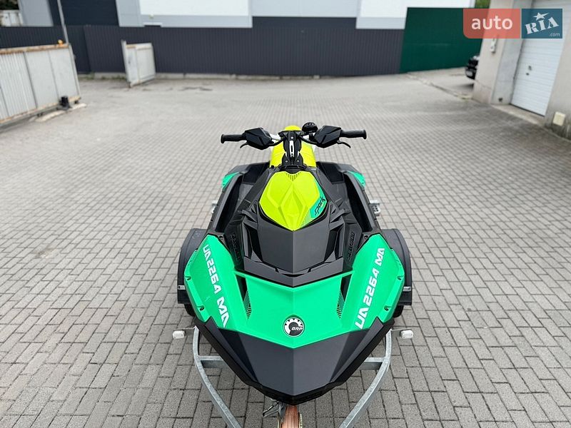 Гідроцикл спортивний BRP Spark 2021 в Хмельницькому фото 39 Гідроцикл спортивний BRP Spark 2021 в Хмельницькому