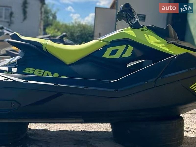 Гидроцикл спортивный BRP Spark 2023 в Летичеве