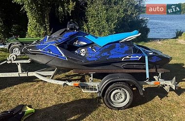 Гидроцикл спортивный BRP Spark 2021 в Житомире фото 8 Гидроцикл спортивный BRP Spark 2021 в Житомире