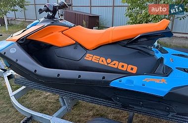 Гидроцикл туристический BRP Spark 2026 в Киеве