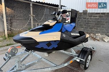 Гидроцикл спортивный BRP Spark 2025 в Харькове фото 2 Гидроцикл спортивный BRP Spark 2025 в Харькове