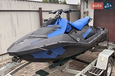 Гідроцикл спортивний BRP Spark 2022 в Харкові фото Гідроцикл спортивний BRP Spark 2022 в Харкові