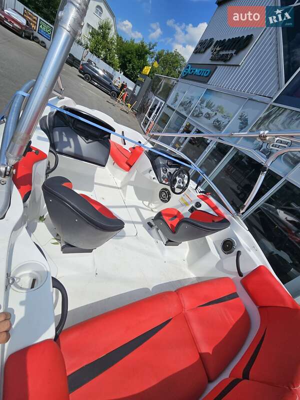 Катер BRP Speedster 2006 в Вінниці