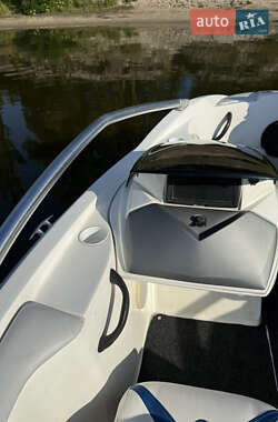 Катер BRP Speedster 2006 в Киеве