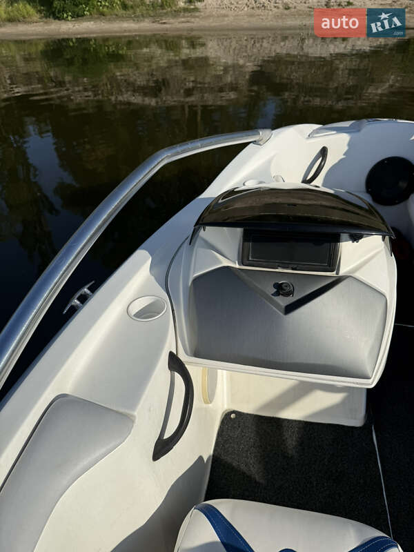 Катер BRP Speedster 2006 в Києві