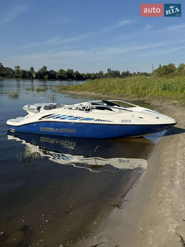 Катер BRP Speedster 2006 в Києві