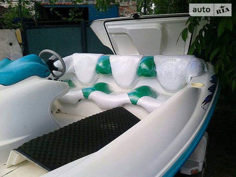 Катер BRP Sportster 2000 в Чугуеве фото 6 Катер BRP Sportster 2000 в Чугуеве